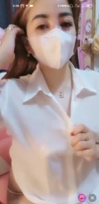 Princess Host bening Mango Live