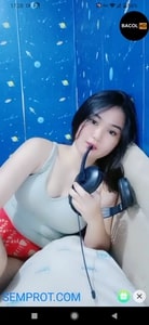 BABYMEOOOW Host Cakep Dream Live