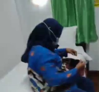 Real! Binor Jilbab Selingkuh dengan Laki Orang