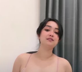 Dhea Cantik Seksi Lingerie Pink Mempesona