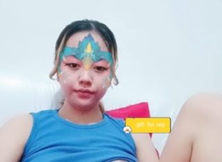 Melissa Colmek Santuy Manjah Rebahan Live BLING2