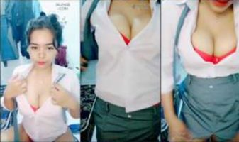 Romlah Cosplay Baju SMA Murid Seksi Menggoda