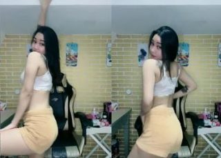 Kak Bianca Cantik Goyang Hot Menggoda Pascol Mango